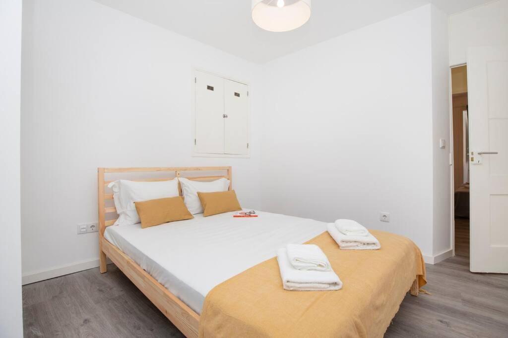 Santa Marta Cozy Apt W/ Ac Lissabon Exterior foto